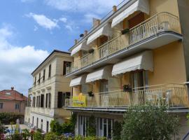 모넬리아에 위치한 호텔 Hotel Eva La Romantica