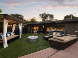 New Listing Burbank Bungalow by Colby&Conrad, hotel i Los Angeles