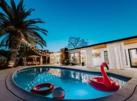 Private Pool Chefs Kitchen BBQ 4min to SDSU