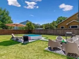 2 Combined Homes - 2 Private Pools - 16 Guests