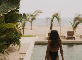 Casa Cangrejo a Luxury Beachfront Villa