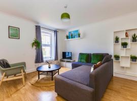Stylish 3 Bed House - 20 Minutes to London, khách sạn ở Mitcham