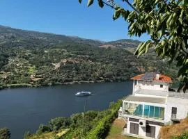 Douro Nest House