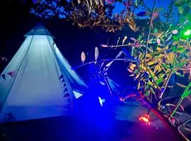 Tipi sous les étoiles option petit déjeuner et dîner