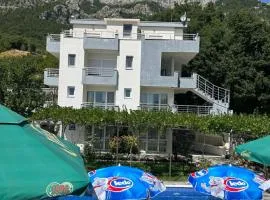 Apartmani Planinska Idila