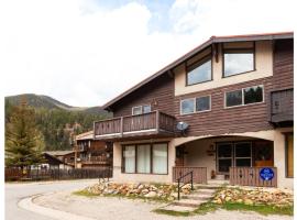 The Pinion、レッドリバーのホテル