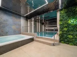 TATRAHOLIDAY - Apartament Mountain Pool & Spa