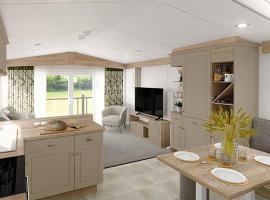 DJD ,Country Style Luxury Lodge, Manor Park Sleeps 4, cabin in Hunstanton