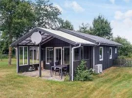 2 person holiday home in Thyholm-By Traum