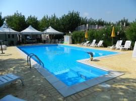 Camping Johnny, feriepark i Marina Palmense