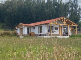 Refugio del Sauce Cabaña 1 Tibasosa- Boyacá, hotell sihtkohas Tibasosa