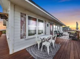 Wake Up to Waves - 3BR on the Sand