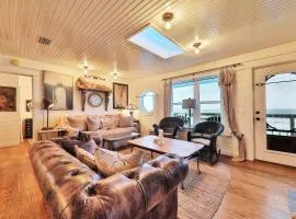 Wake Up to Waves - 3BR on the Sand