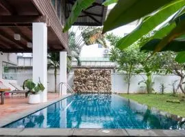 Bophut Fishermans Village Teak Modern Pool Villa