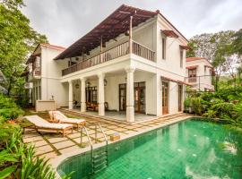 La Morena, Newly Constructed Luxurious 4 BHK villas in Assagao, Private Pool, Balcony, Kitchen, Patio, Security, hotel em Assagao