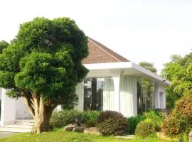 Huế Jade Hill Villa