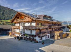 Hotel Alpenstolz, hotel v destinaci Mieders