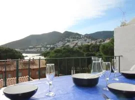 Apartamento Acogedor a 100m de la Playa con Garaje Privado - ES-228-23