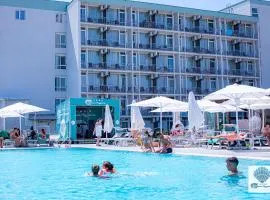 Hotel Carmen Azzuro