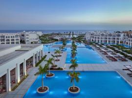 Steigenberger Resort Alaya Marsa Alam - Red Sea - Adults Friendly 16 Years Plus: Coraya Körfezi şehrinde bir otel