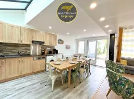 Le Repaire des 12- Hypercentre, jardin, idéale groupes, 5 chambres 5 salles de bain