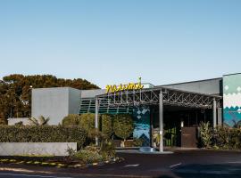 Naumi Auckland Airport Hotel, готель в Окленді