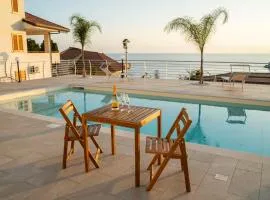 Villa Acquamarina with pool and sea view - 300 meters from the beach