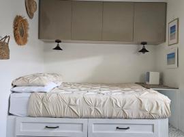Cozy Studio in TCI, hotel i Providenciales