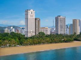 Mercure Nha Trang Beach, hotel v Nha Trangu