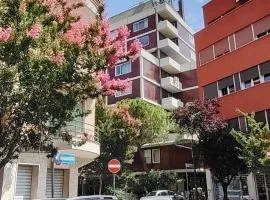 Modern Apartment 15-min-to-Venice
