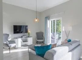 Seeräuber - Stilvolle 4-Zimmer-Wohnung mit Ostbalkon & Platz für 8 Gäste