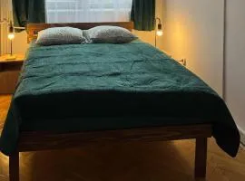 TOM PRIVATE room