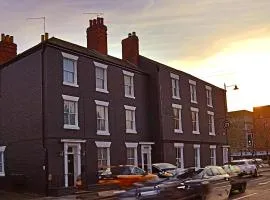The Albert Hotel