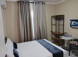 Hotel S & D Hostel