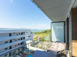 Sunset Resort 408