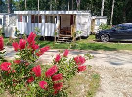 Mobil home 6 personnes Mer et Pins，位于滨海皮里亚克的酒店