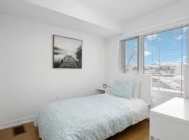 Private Room M A P L E with Attached Full Bathroom in Toronto, ON, Canada