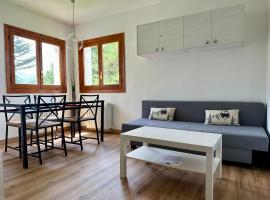 Izas · Pirineos360 · Práctico y sencillo · Perfecto para esquiadores, hotel v destinaci Formigal