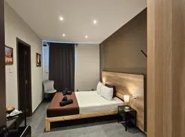Mingles Suites