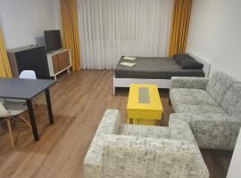 Bohemian Apartment, hotel in Skopje