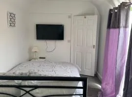 Cosy Studio Near Wembley Stadium OVO