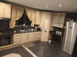 Afro Rasta Kumusha, hotel in Germiston