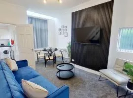 2BR-NearCityCentre-WiFi-Parking-Garden