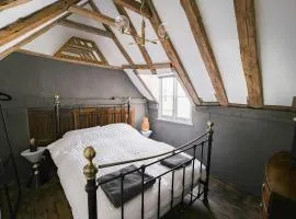Historic, Jacobean House, Old Town Hastings