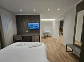 TRE'S BLISS City Heart Villa!!!