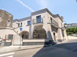 Blu Sky Luxury Palace Sorrento Coast, hotel em Meta