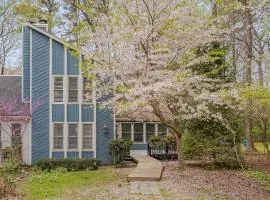 Cozy Fully-Renovated 2 BRM 2 Bath Near North Hills
