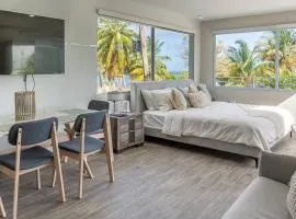 Beachfront Studio 7 Oceanview Priv Ter Pool