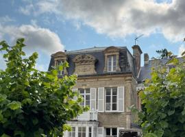 La Villa Graziella, hotel v destinaci Arromanches-les-Bains