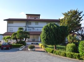 L' Espero Hotel, hotel v destinaci San Giorgio a Liri